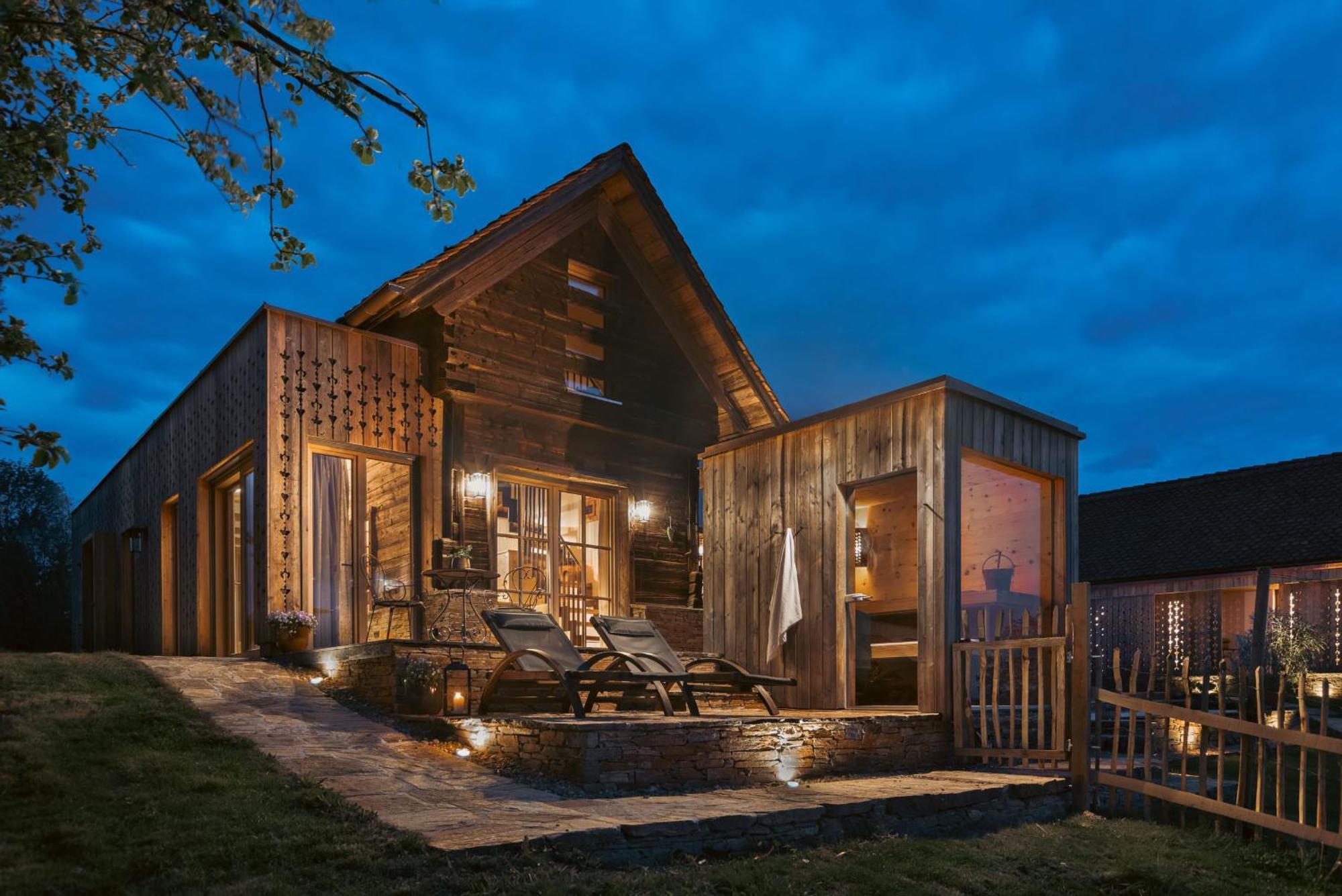 Am Wildbachberg - Luxus Ferienhaeuser Mit Infinitypool, Privatsauna Und Weinkeller Deutschlandsberg Εξωτερικό φωτογραφία