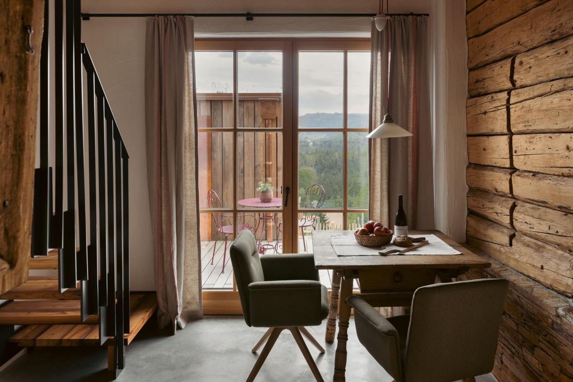 Am Wildbachberg - Luxus Ferienhaeuser Mit Infinitypool, Privatsauna Und Weinkeller Deutschlandsberg Εξωτερικό φωτογραφία
